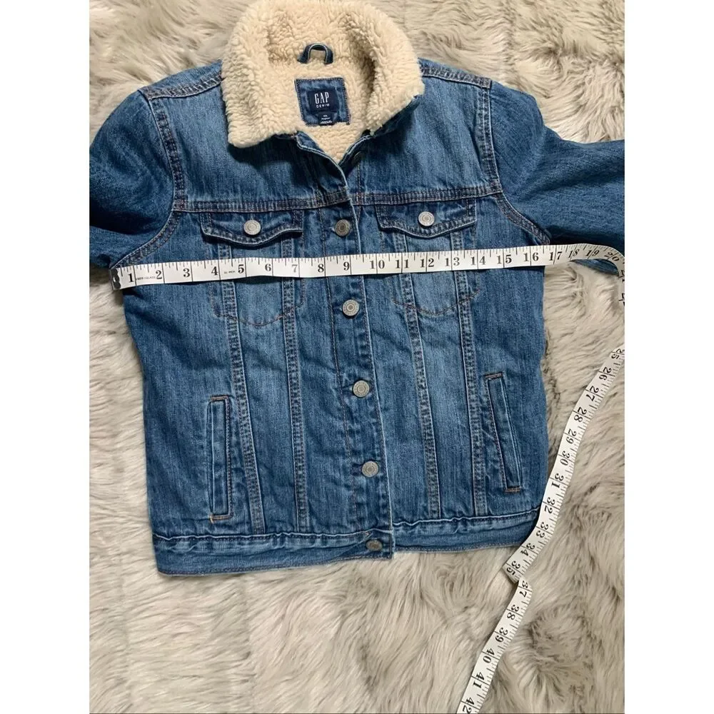 Gap kids Sherpa Lined Denim Jacket Medium Wash XXL